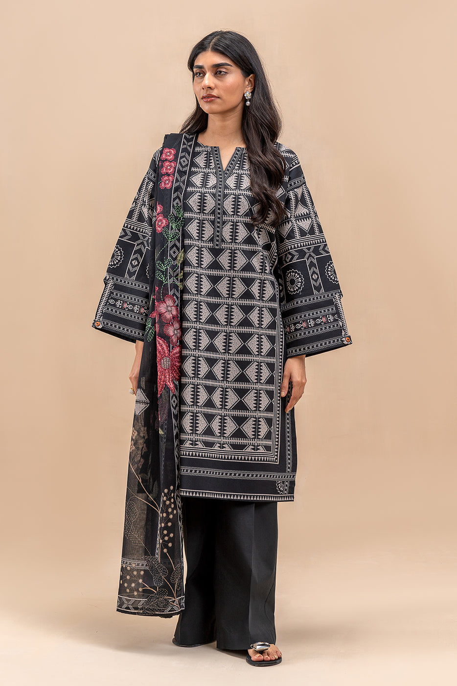 3 PIECE PRINTED LAWN SUIT